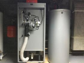 Viessmann - ChaudiÃ¨re Vitocrossal 300 CU3A72 P 6.3-32.3 Kw avec programmateur VIESSMANN type Vitotrol 200 A et ballon ECS Vitocell